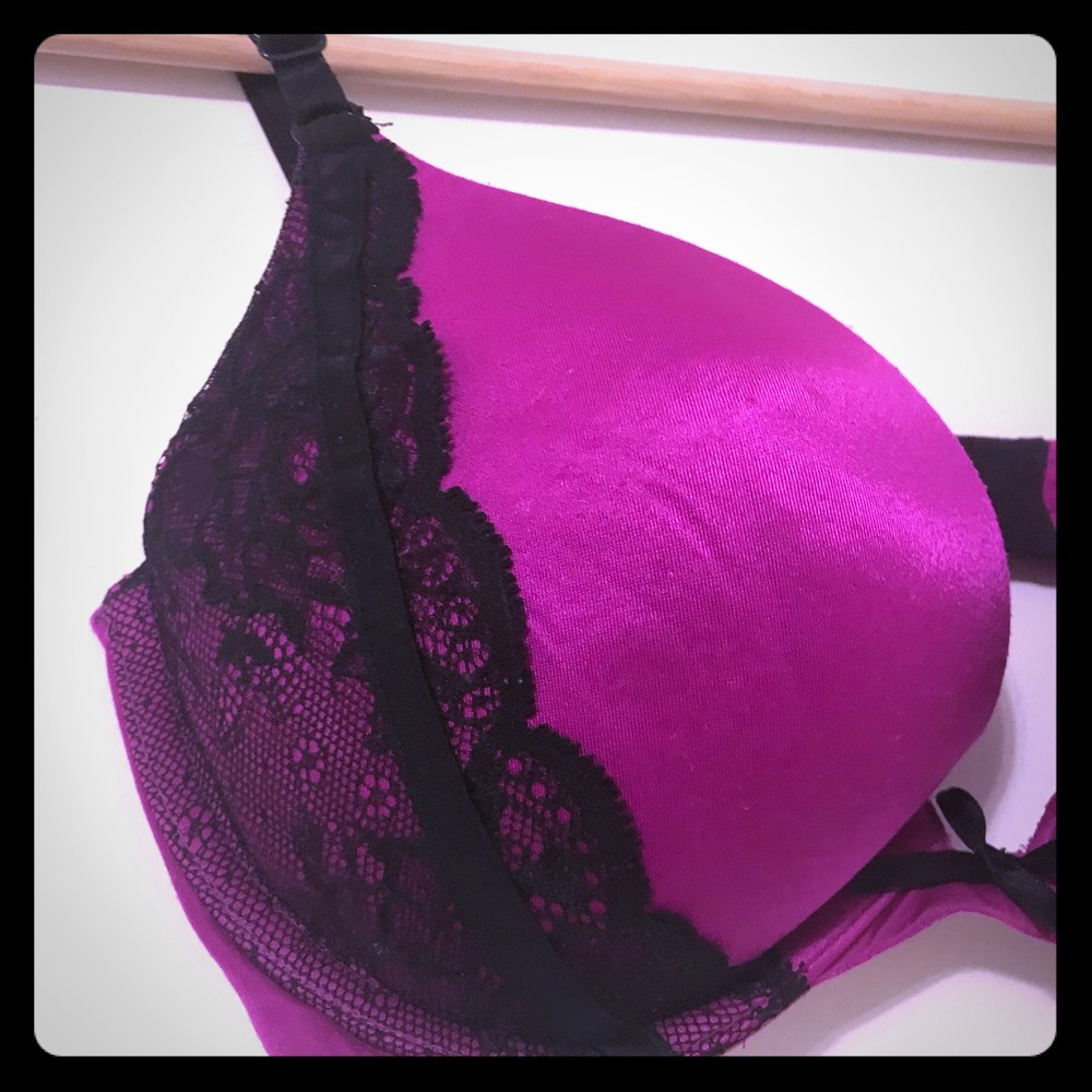 Victoria’s Secret bra VS very sexy push up pink